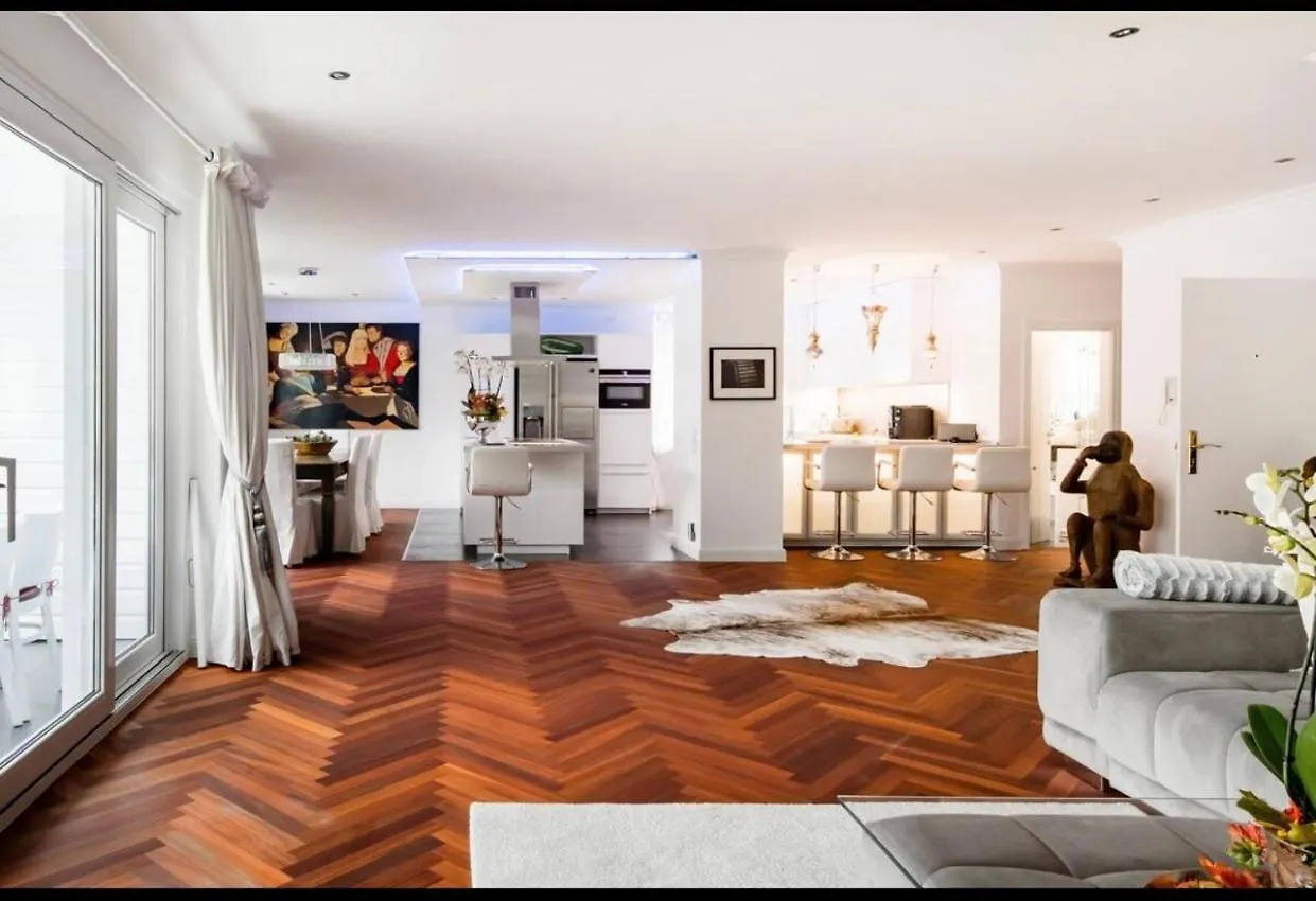 Luxury Penthouse ☆ ☆ ☆ ☆ ☆ Apartment Cologne Germany