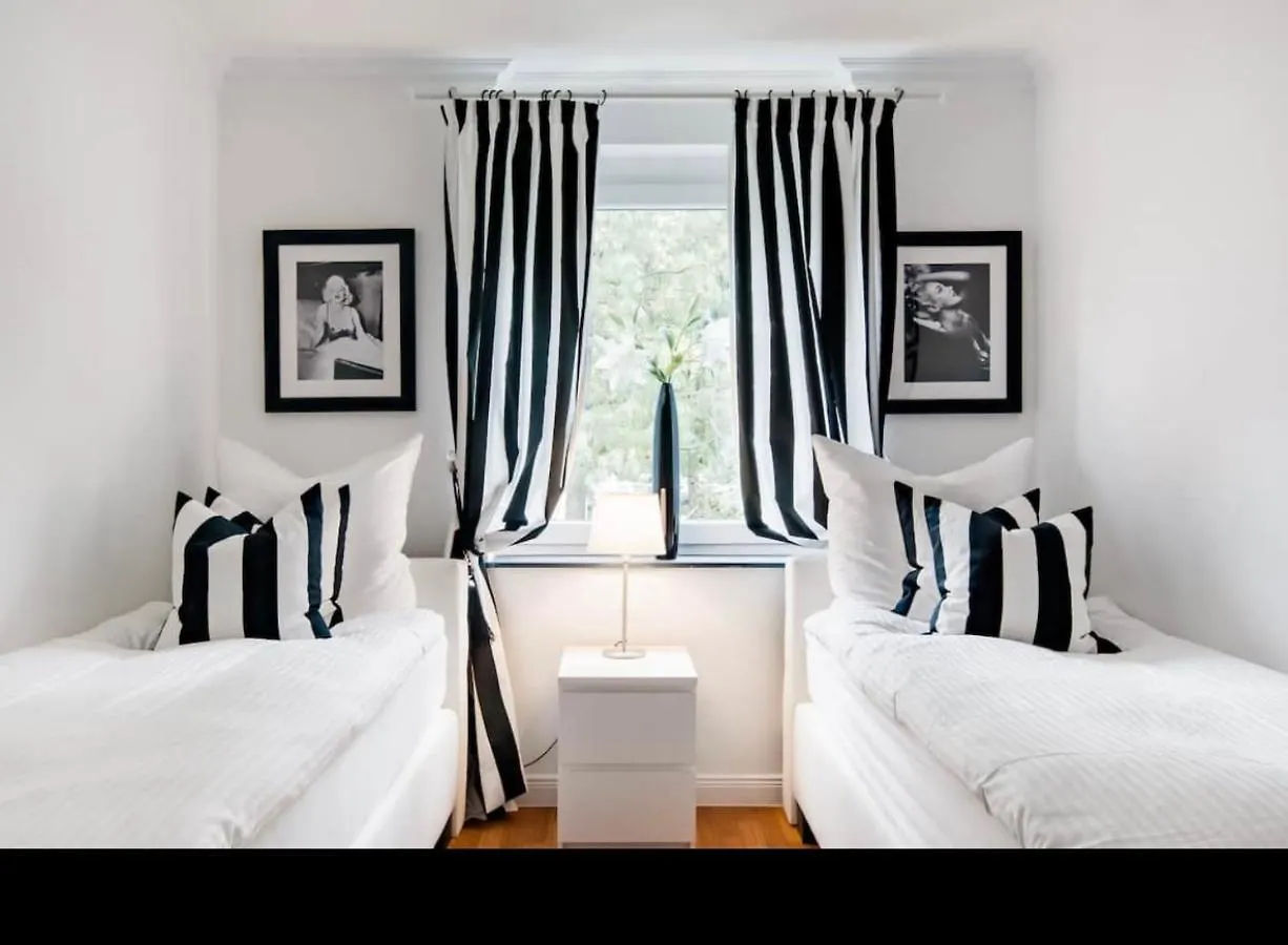 Luxury Penthouse ☆ ☆ ☆ ☆ ☆ Apartment Cologne