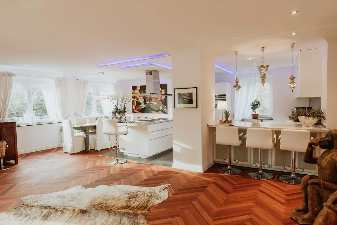 Luxury Penthouse ☆ ☆ ☆ ☆ ☆ Apartment Cologne Germany