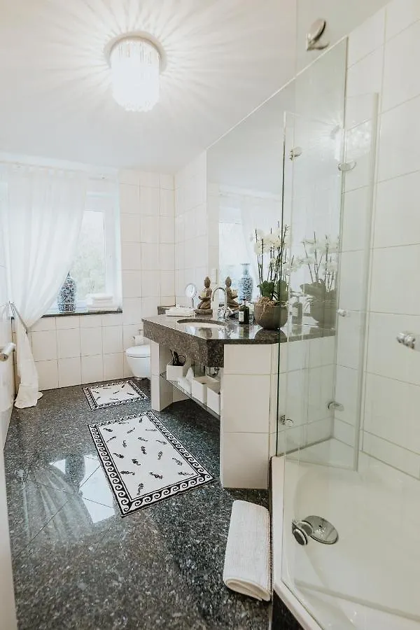 Luxury Penthouse ☆ ☆ ☆ ☆ ☆ Apartment Cologne