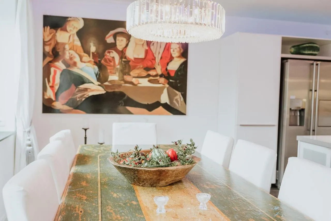 Luxury Penthouse ☆ ☆ ☆ ☆ ☆ Apartment Cologne 0*,  Germany